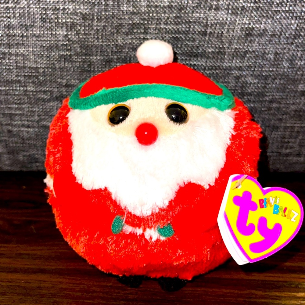 New Ty beanie ball “Kringle”